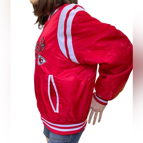 WEAR by Erin Andrews KC Chiefs Taylor Swift Super Bowl LVIII Jacket Size Medium - Picture 4 of 10
